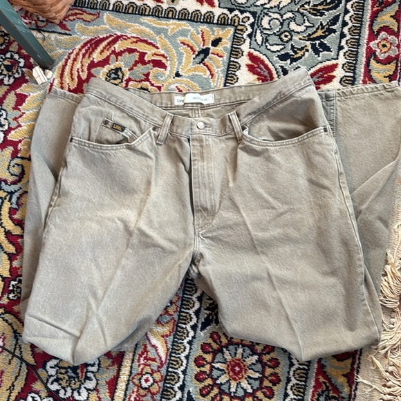 2 pair of EUC Lee Regular Fit Men’s Pants - Picture 4 of 10